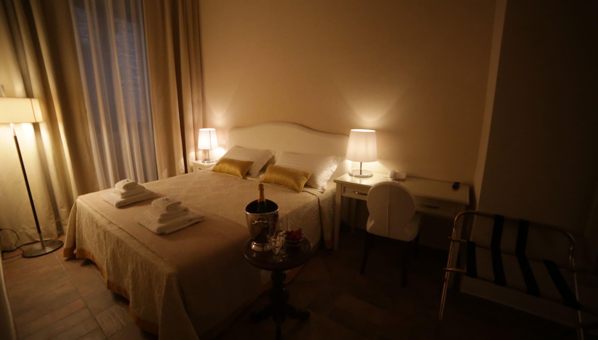 Hotel Renaissance Florence Ngoại thất bức ảnh